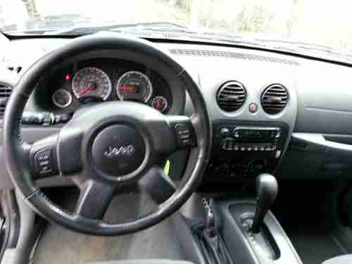 2005 Jeep Liberty crd diesel Sport Sport Utility 4-Door 2.8L, image 14