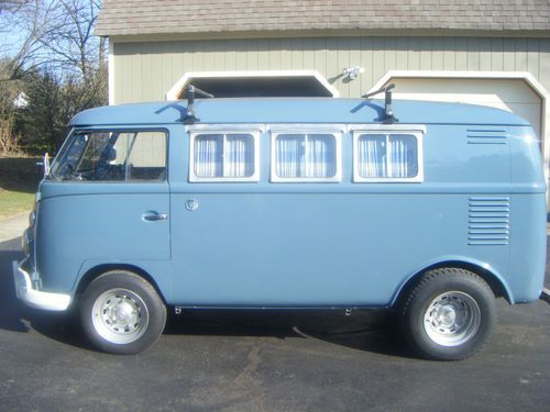 1963 volkswagon bus