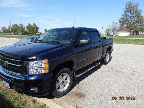 2011 chevrolet silverado 1500 lt crew cab pickup 4-door 5.3l z71