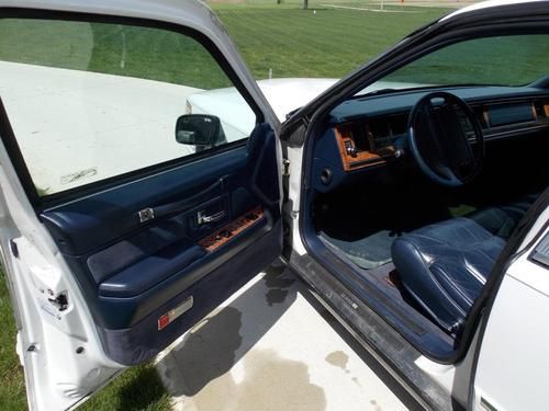 1994 Lincoln, Congressional Town Sedan, US $2,250.00, image 12