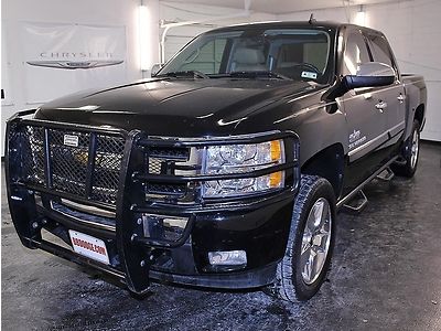 Texas edition leather grill guard bed liner nerf bars mp3 xm sat onstar camera