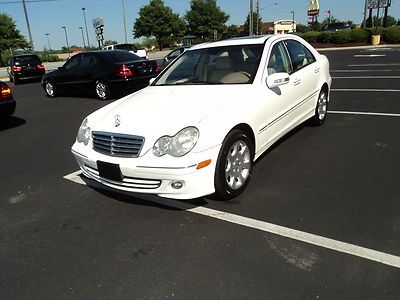 2006 mercedes c280 4-matic awd super clean! local trade in