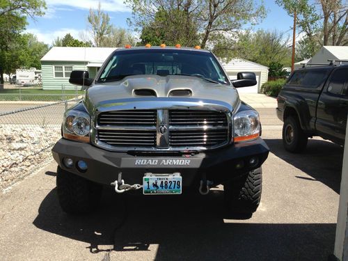 2006 dodge ram 3500 mega cab **harley davidson**