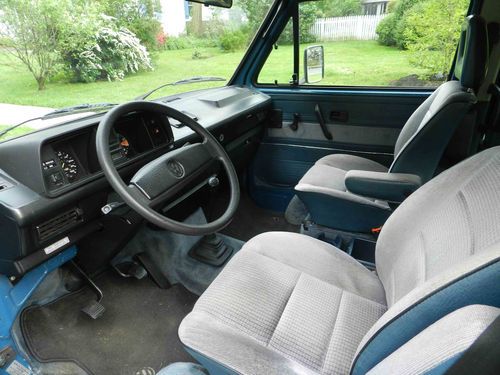 1985 Volkswagen Vanagon GL Standard Passenger Van 3-Door 1.9L, image 9