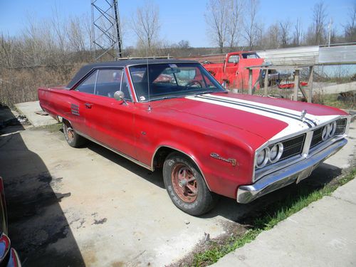 1966 dodge coronet 500 5.2l 2 door hardtop.86000 miles