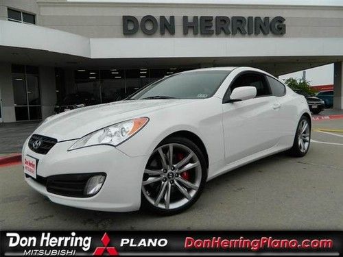 Coupe,3.8 r-spec,red/tan leather,bluetooth,manual tran,mint,ask for jason!!
