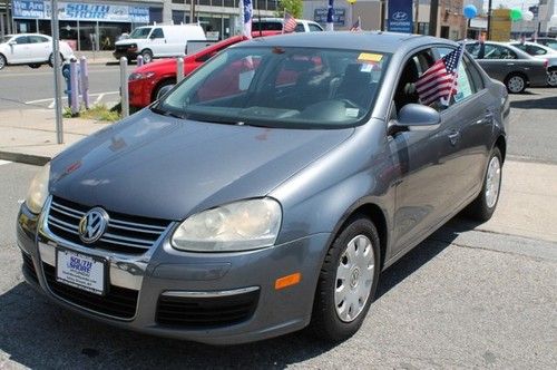 2006 volkswagen jetta sedan 4dr sdn pzev at