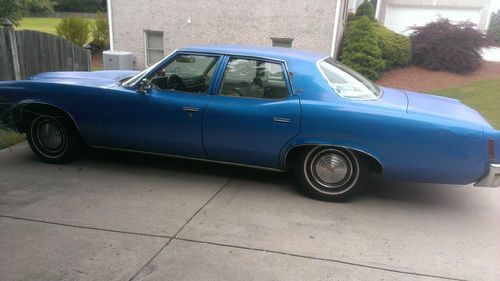 1972 pontiac catalina base sedan 4-door 6.6l