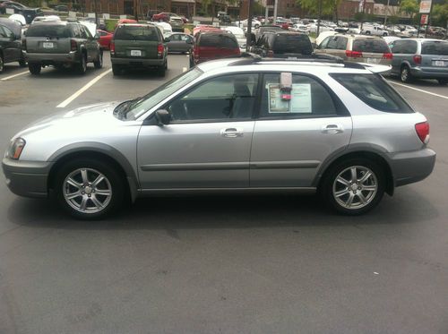 Subaru legacy awd with navigation 2005