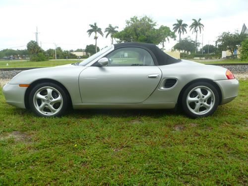 PORSCHE BOXSTER AUTOMATIC LOW MILES PALM BEACH CAR NO RESERVE, image 2
