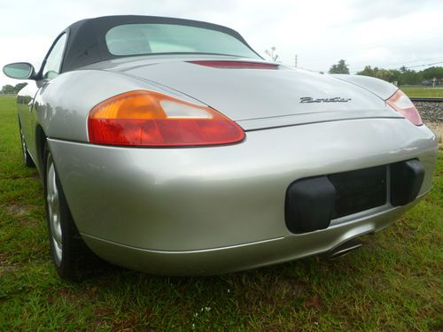 PORSCHE BOXSTER AUTOMATIC LOW MILES PALM BEACH CAR NO RESERVE, image 3