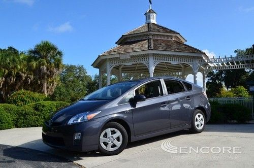 2011 toyota prius iv hb**prem sound**1 fla owner**cruise**warranty**