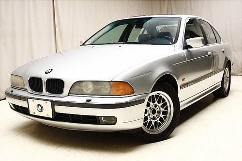 We finance!! 2000 bmw 528i rwd moonroof dualzoneclimate foglamps