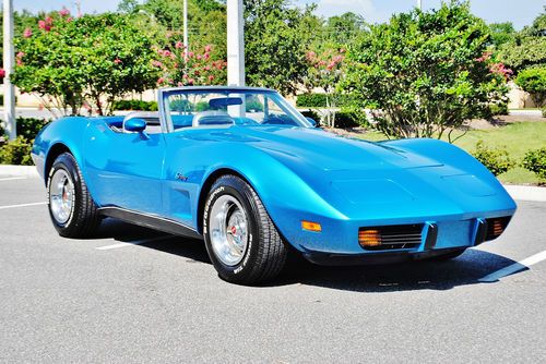 1974 chevrolet corvette convertible