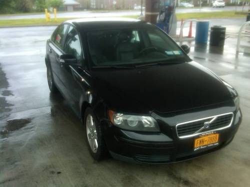 Certified pre-owned volvo s40 11,999