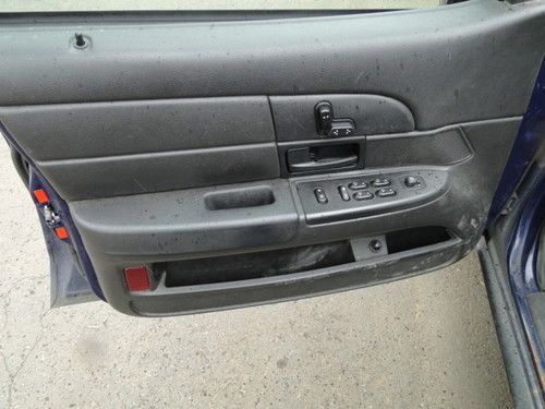 2008 Ford Crown Victoria Police Interceptor - Retired Police Vehicle, image 8