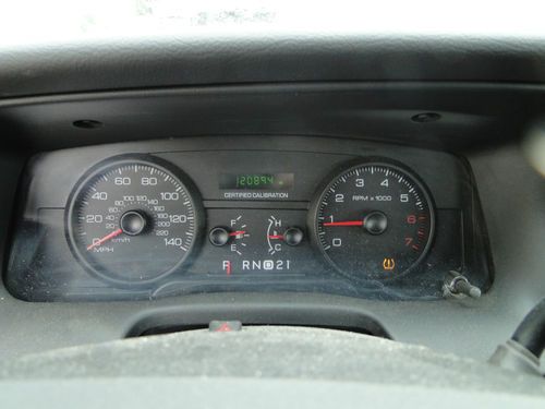 2008 Ford Crown Victoria Police Interceptor - Retired Police Vehicle, image 15