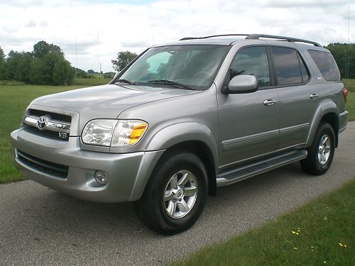 2005 toyota sequoia sr5 4x4 suv 4.7l v-8 nice truck! private party