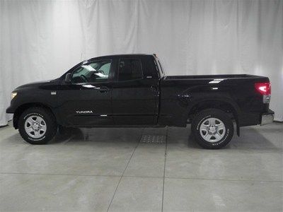 4x2 SR5 4.7L 276 horsepower 4 Doors 4-wheel ABS brakes Air conditioning, image 16