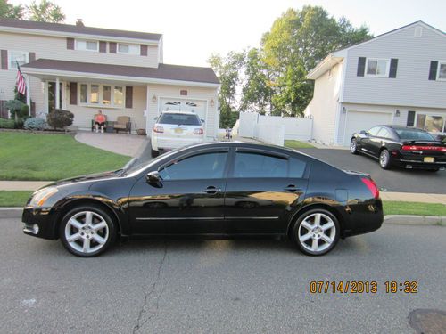 2004 nissan maxima se sedan 4-door 3.5l