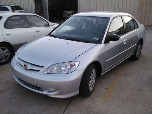 2005 honda civic lx sedan 4-door 1.7l