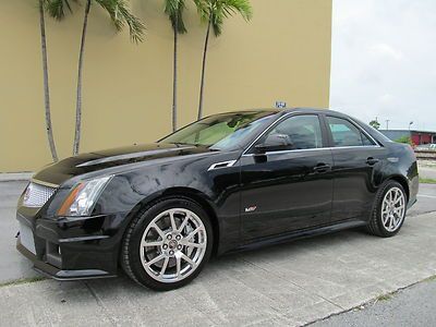 Cts-v supercharged sedan - recaro seats - pano roof - navi - heat/cooled seats