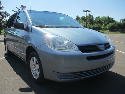 2005 toyota sienna le one owner no accidents 7 passenger rims no reserve
