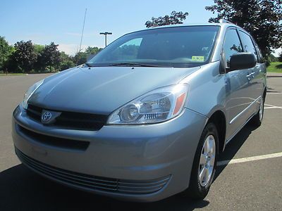 2005 TOYOTA SIENNA LE ONE OWNER NO ACCIDENTS 7 PASSENGER RIMS NO RESERVE, image 3