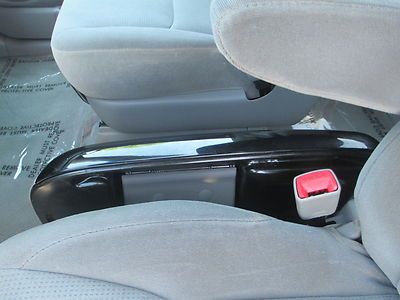 2005 TOYOTA SIENNA LE ONE OWNER NO ACCIDENTS 7 PASSENGER RIMS NO RESERVE, image 43