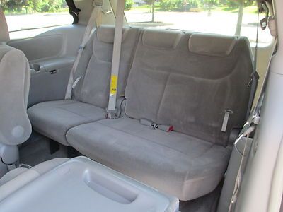2005 TOYOTA SIENNA LE ONE OWNER NO ACCIDENTS 7 PASSENGER RIMS NO RESERVE, image 48