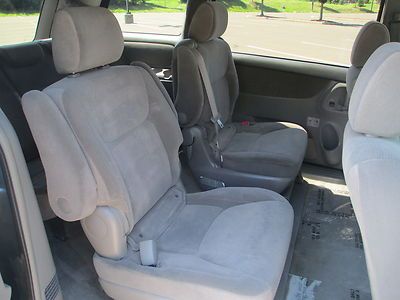 2005 TOYOTA SIENNA LE ONE OWNER NO ACCIDENTS 7 PASSENGER RIMS NO RESERVE, image 56