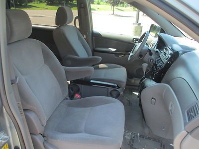 2005 TOYOTA SIENNA LE ONE OWNER NO ACCIDENTS 7 PASSENGER RIMS NO RESERVE, image 67