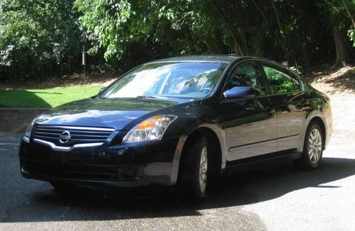 2009 nissan altima 2.5s sedan - sporty, roomy, safe, reliable, great fuel econ