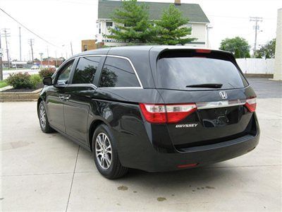 2011 homda odyssey htd lthr navigation rear camera roof pwr side doors $28,495