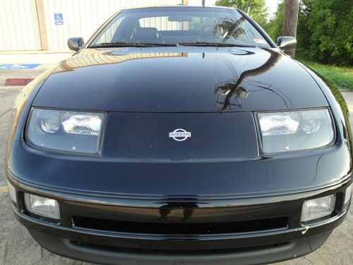 1995 nissan 300zx 2+2 n/a  black on black in perfect condition