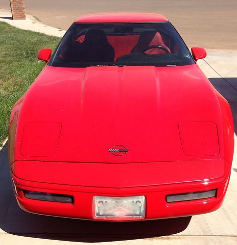 1996 chevrolet corvette base hatchback 2-door 5.7l