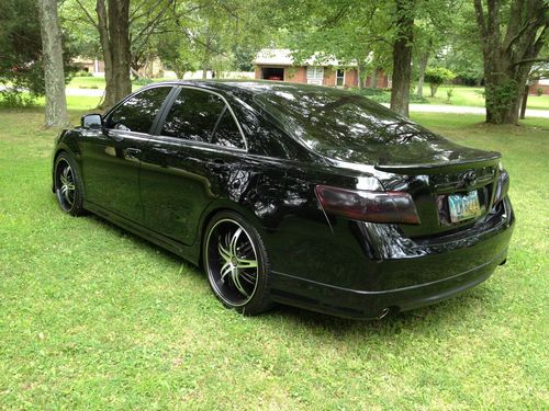 2007 toyota camry se sedan 4-door 3.5l