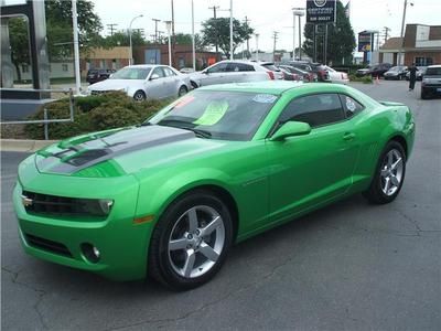 Immaculate 2010 chevrolet camaro. 'synergy special edition package' 19" wheels