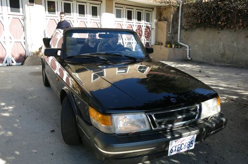 Convertible, saab, 900, turbo, black, stick shift, a/c, leather seats, wood