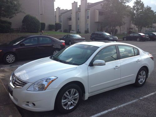 2012 Nissan Altima SL Sedan 4-Door 2.5L, US $17,900.00, image 2