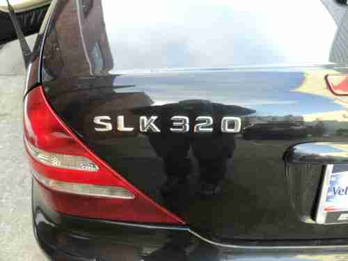 2002 SLK 320 CONVERTIBLE, image 5