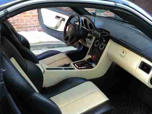 2002 SLK 320 CONVERTIBLE, image 12