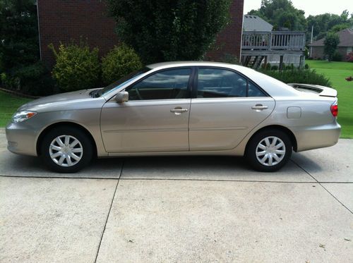 2006 toyota camry le sedan 4-door 2.4l