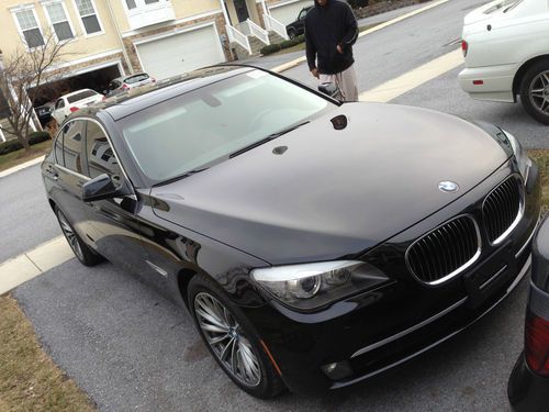 2011 bmw 740i base sedan 4-door 3.0l