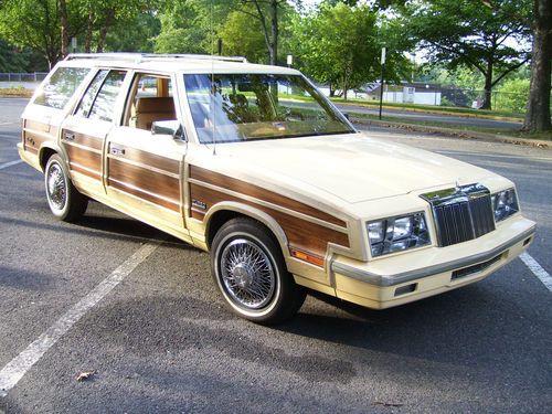 1985 chrysler lebaron mark cross town &amp; country wagon - turbo, low mileage