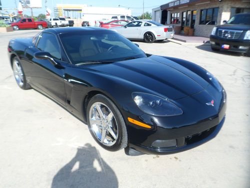 Beautiful 2008 chevrolet corvette ls3 lt2 package z51 c6 targa top low miles