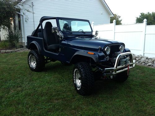 1980 jeep cj7  w/ amc 360 - 3 speed auto shift - rubicon suspension - 1000 miles