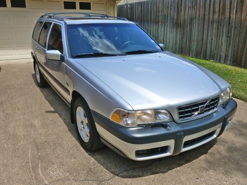 Volvo V70 1999 Crosscountry, image 11