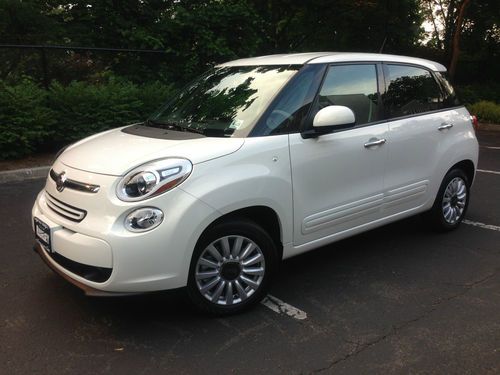 2014 fiat 500l easy 4-door - loaded: gps navigation, back-up camera, xm radio