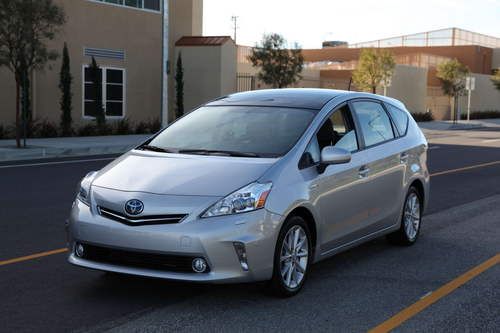 2012 toyota prius v five (v5) fully loaded advance package l@@k!!!